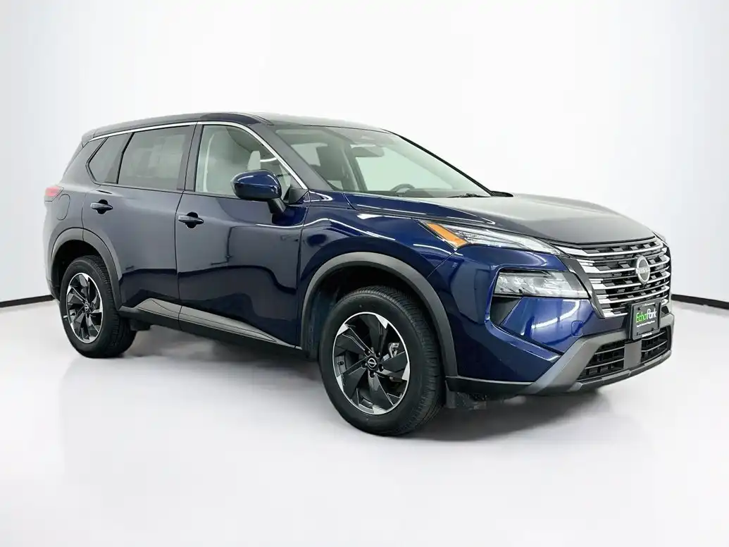2025 Nissan Rogue SV AWD's photo