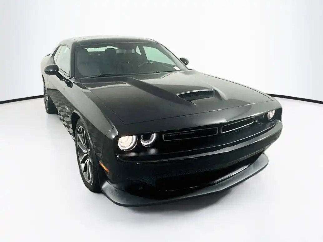 2023 Dodge Challenger R/T's photo