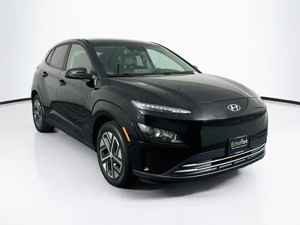 2023 Hyundai Kona Electric SE's photo