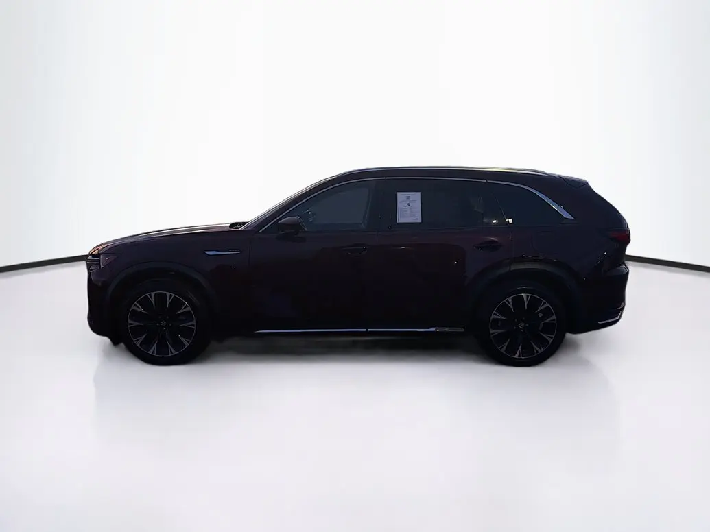 2024 Mazda CX-90 PHEV Premium Package photo 4