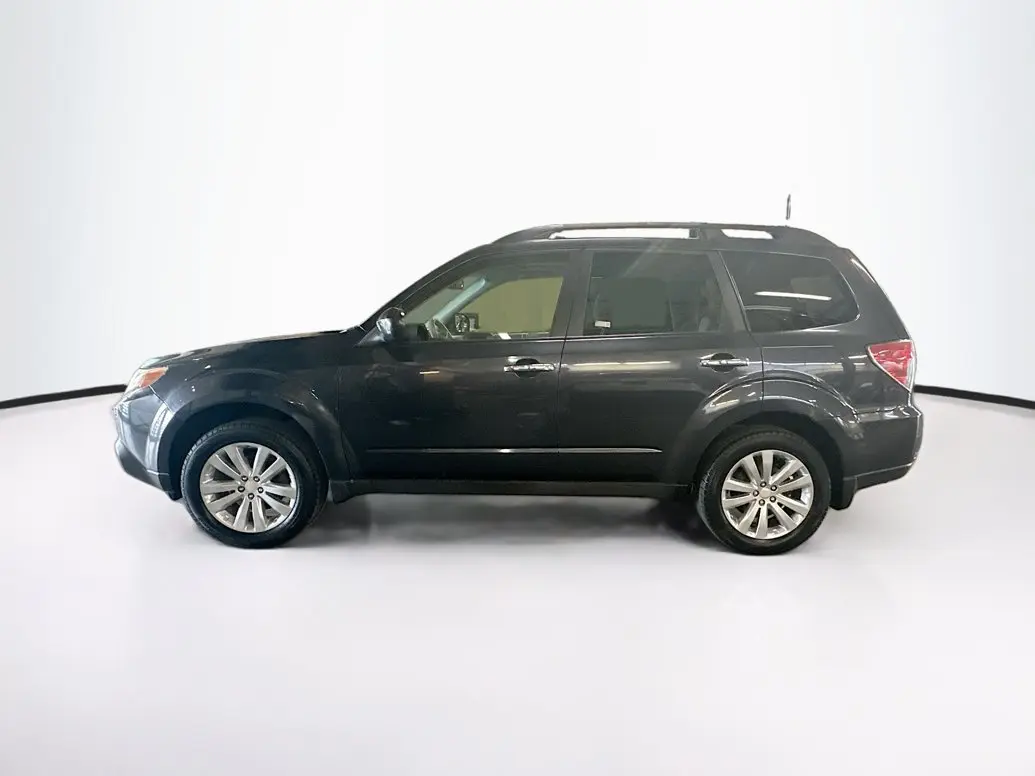 2012 Subaru Forester 2.5X Premium Package photo 4
