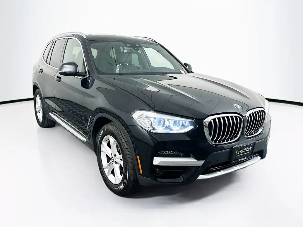 2021 BMW X3 xDrive30i's photo