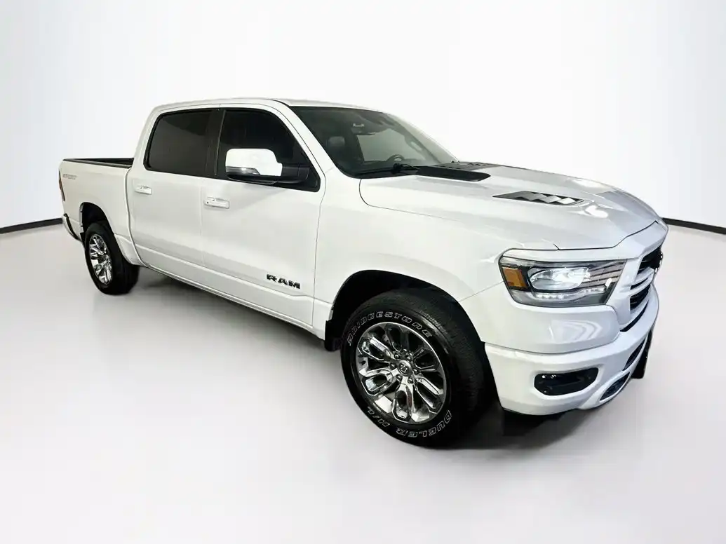 2023 RAM 1500 Laramie 4WD Crew Cab 5'7's photo