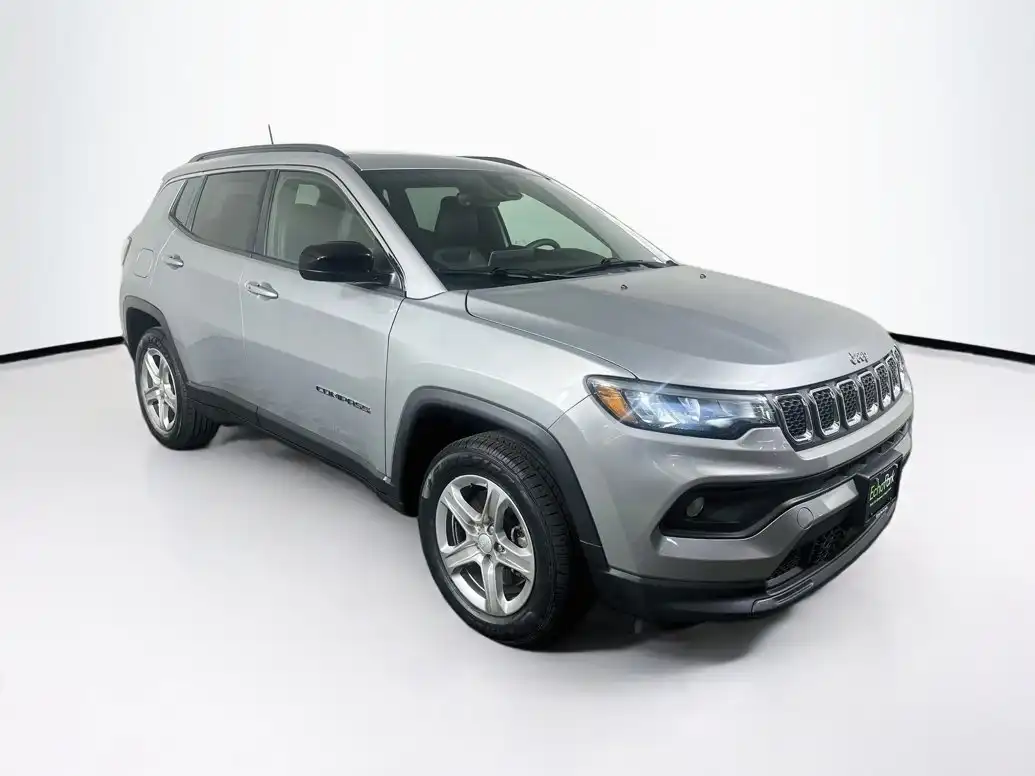 2023 Jeep Compass Latitude 4X4's photo