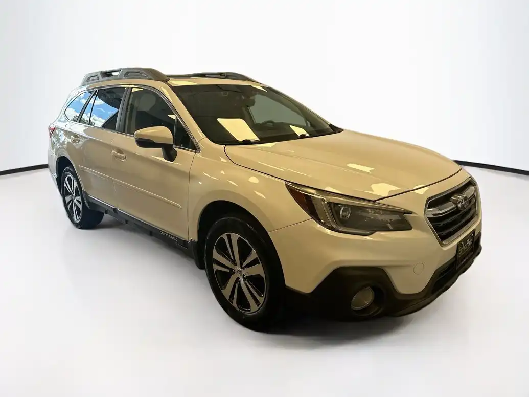 2018 Subaru Outback 2.5i Limited's photo
