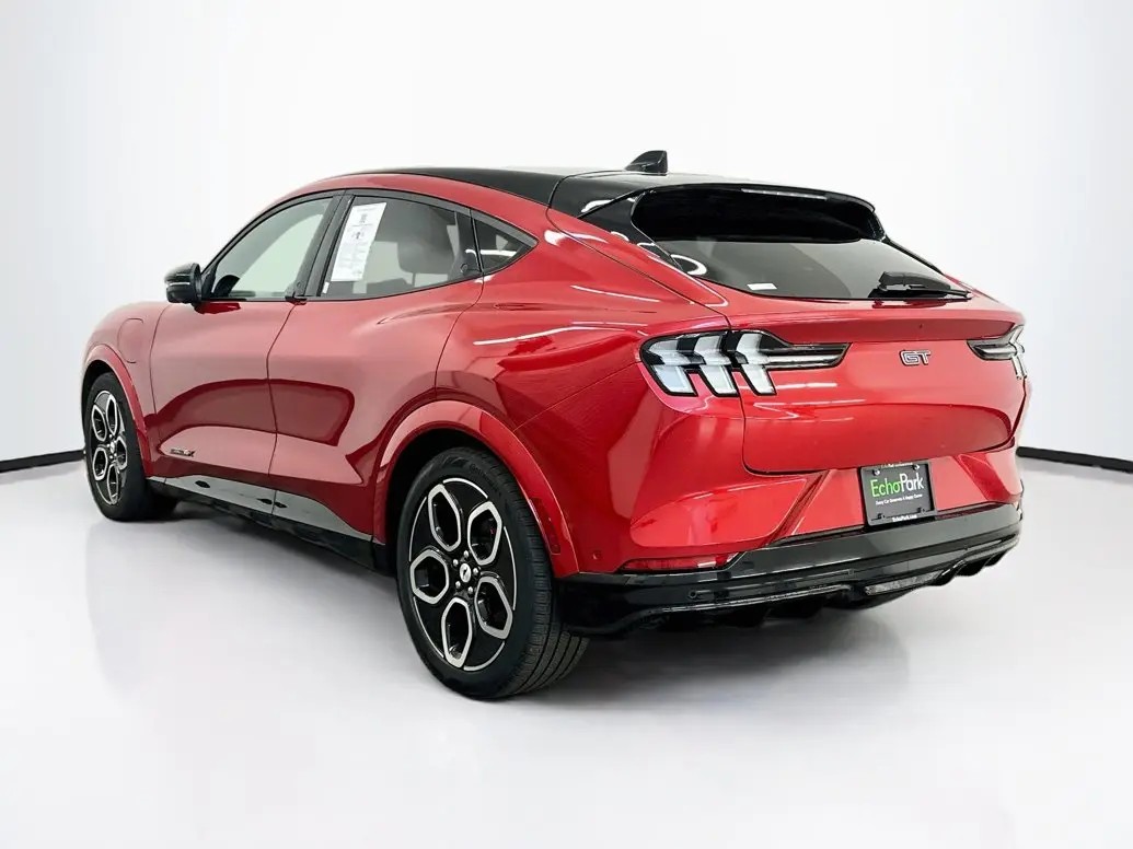 2023 Ford Mustang-Mach-e GT photo 5