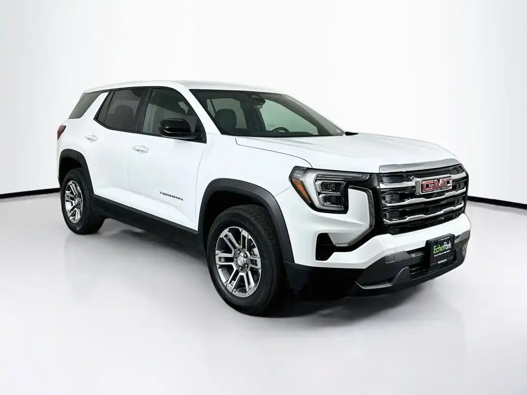 2025 GMC Terrain Elevation AWD's photo