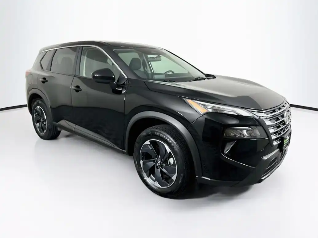 2025 Nissan Rogue SV AWD's photo
