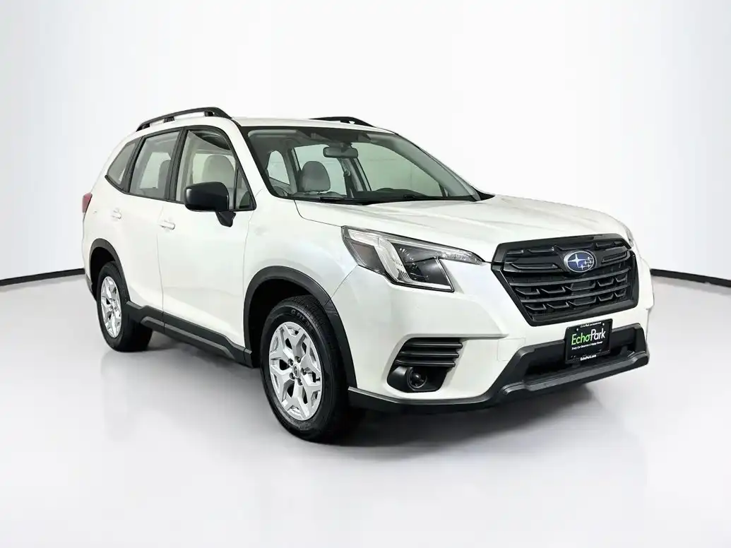 2023 Subaru Forester Base's photo