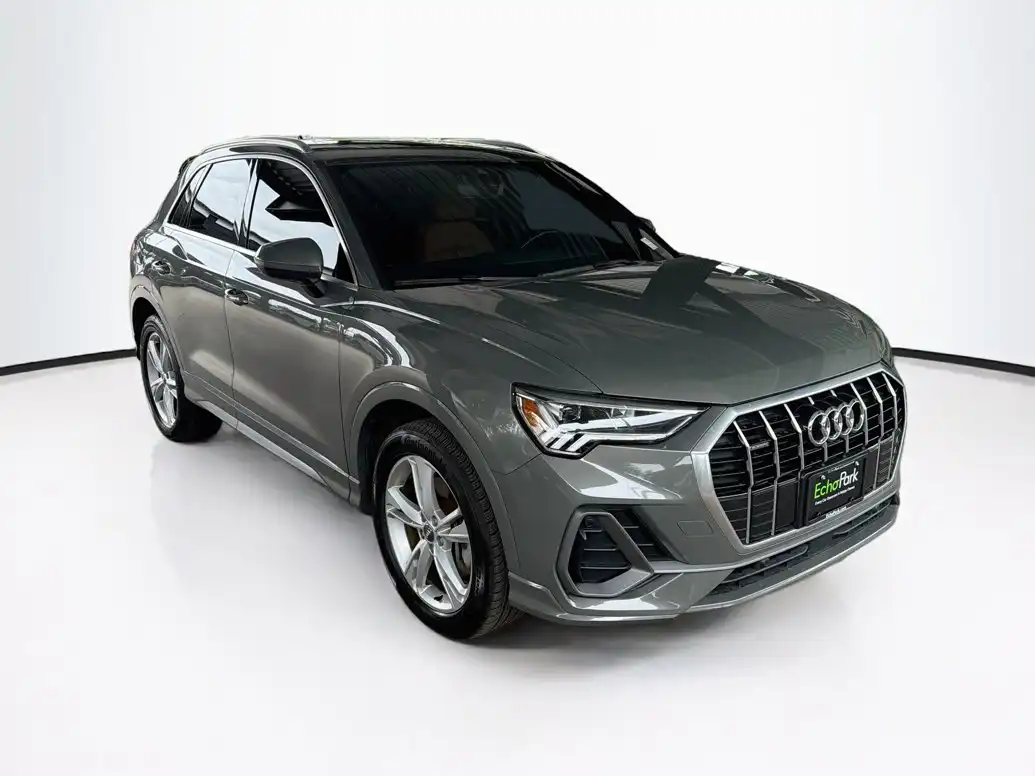 2020 Audi Q3 45 TFSI S Line Premium Plus quattro's photo