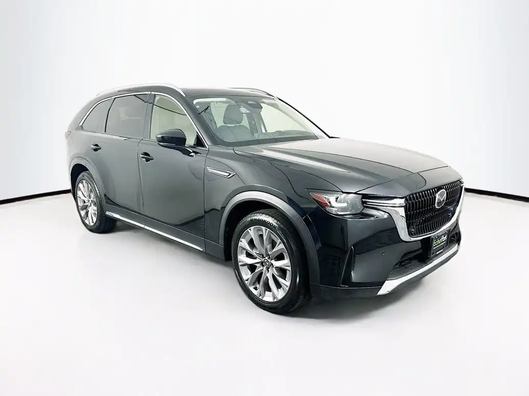 2024 Mazda CX-90 Turbo Premium Package's photo