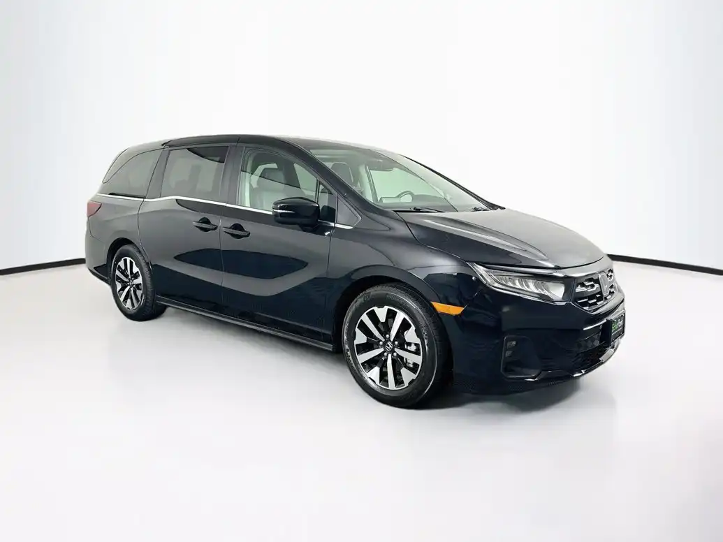 2025 Honda Odyssey EX-L's photo