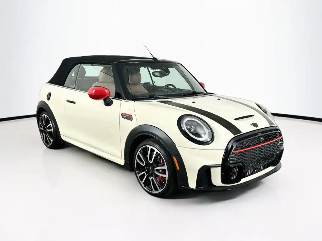 2022 MINI Convertible John Cooper Works's photo