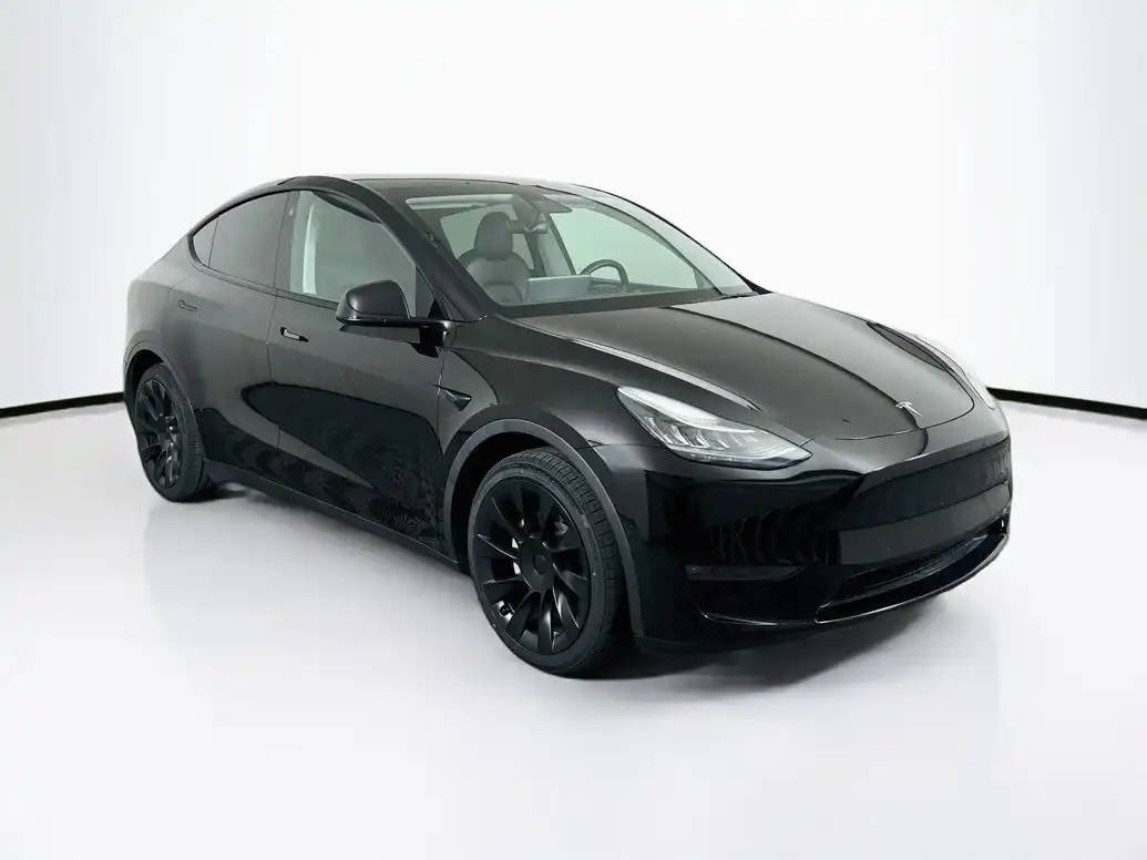 2021 Tesla Model Y Long Range Dual Motor All-Wheel Drive's photo