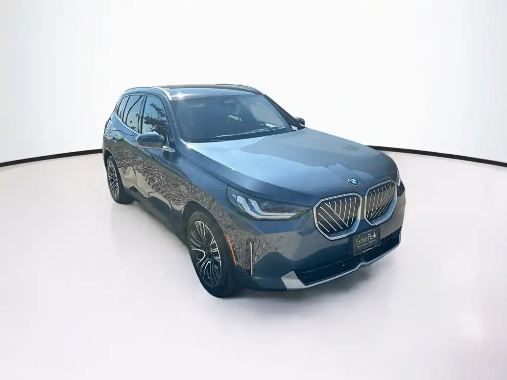 2025 BMW X3 30 xDrive's photo