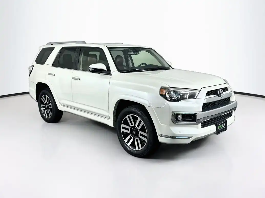 2017 Toyota 4Runner Limited 4x4 V6's photo