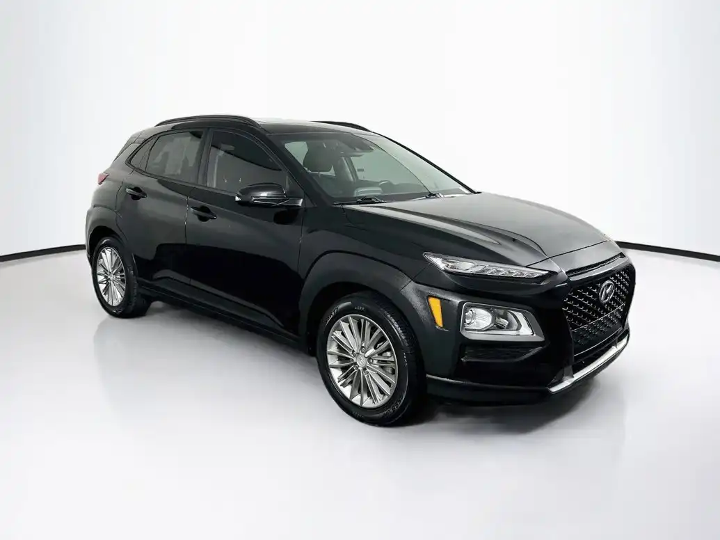 2021 Hyundai Kona SEL Plus Auto's photo