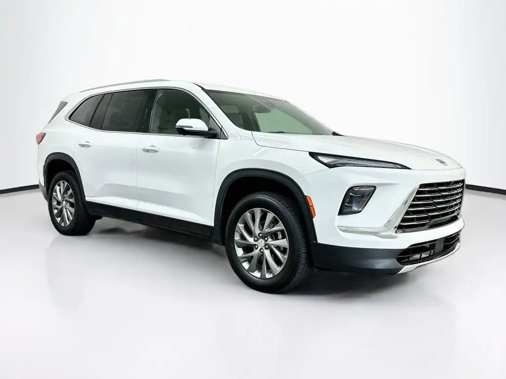 2025 Buick Enclave Preferred AWD's photo