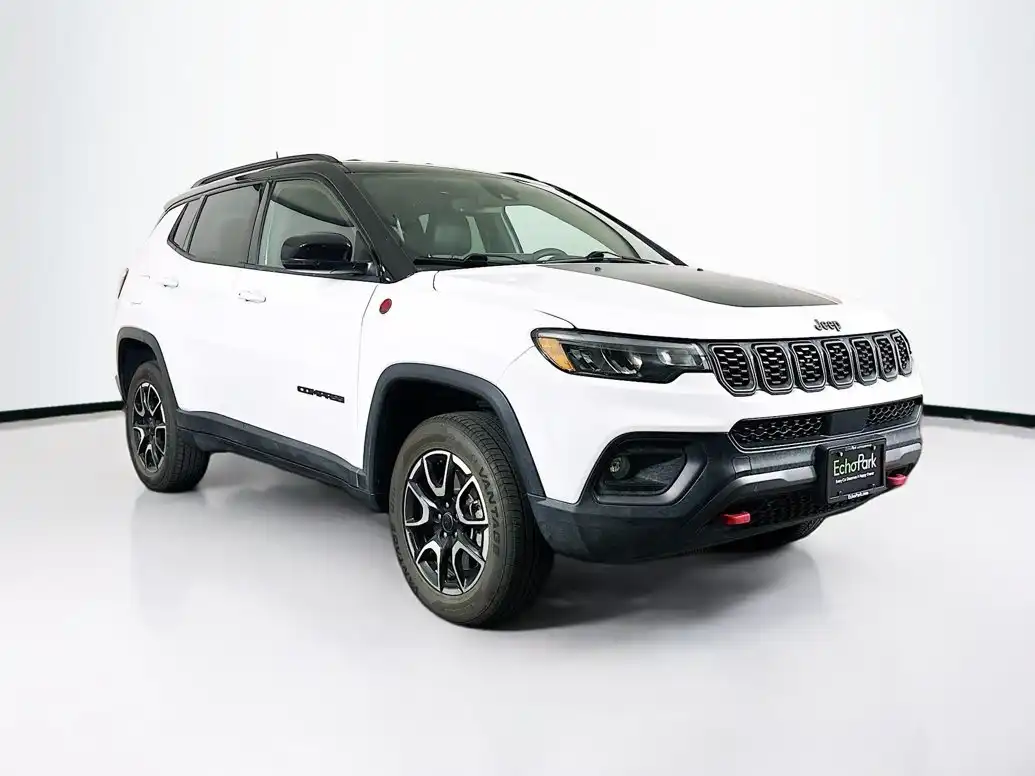 2025 Jeep Compass Trailhawk 4X4's photo