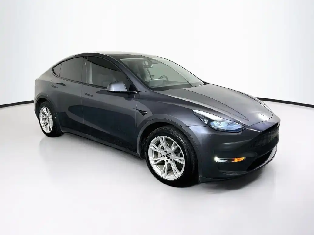 2023 Tesla Model Y RWD's photo
