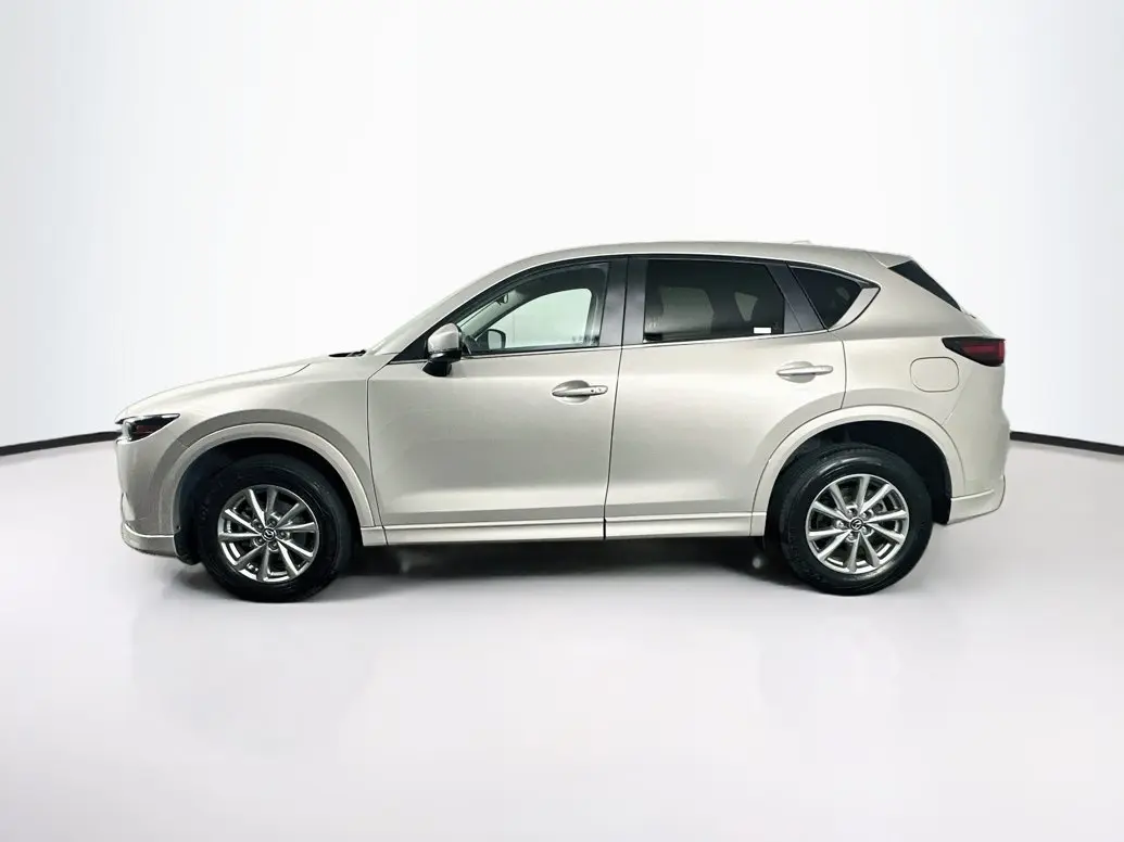 2025 Mazda CX-5 S Select Package Auto AWD photo 4