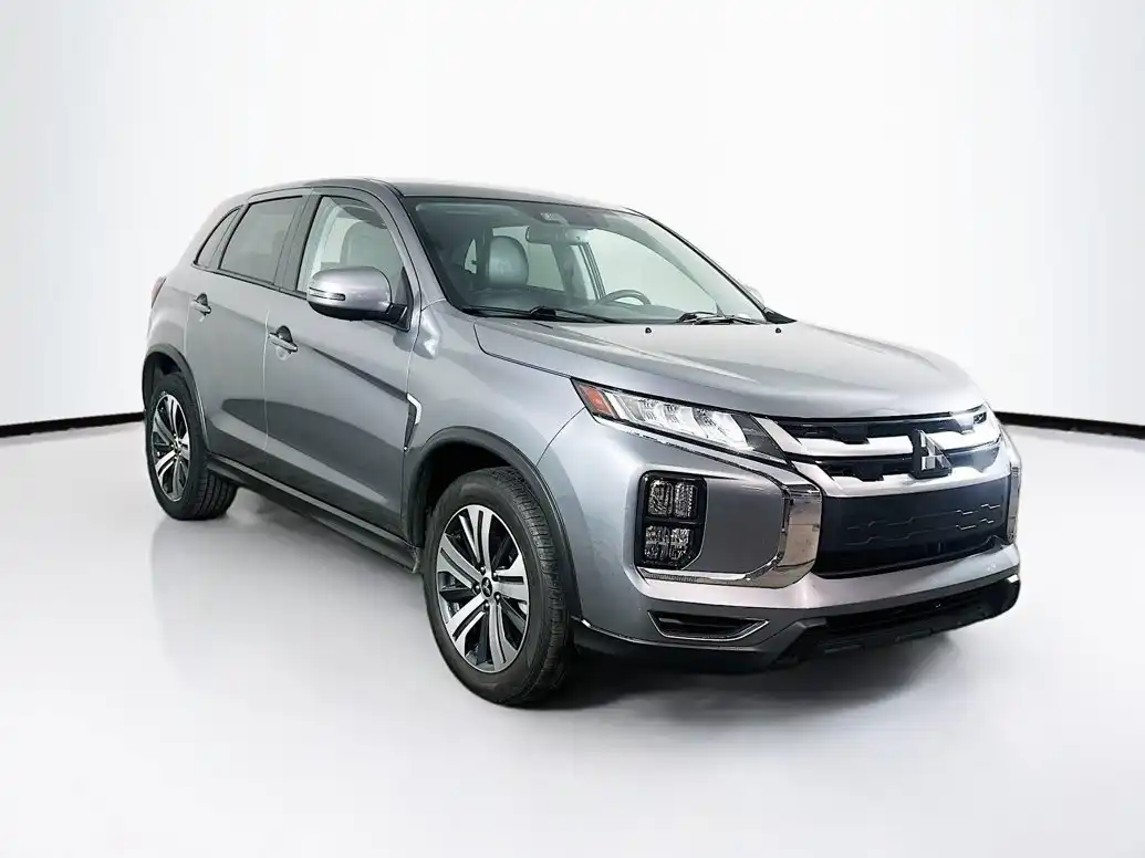 2024 Mitsubishi Outlander Sport 2.0 SE AWC CVT's photo