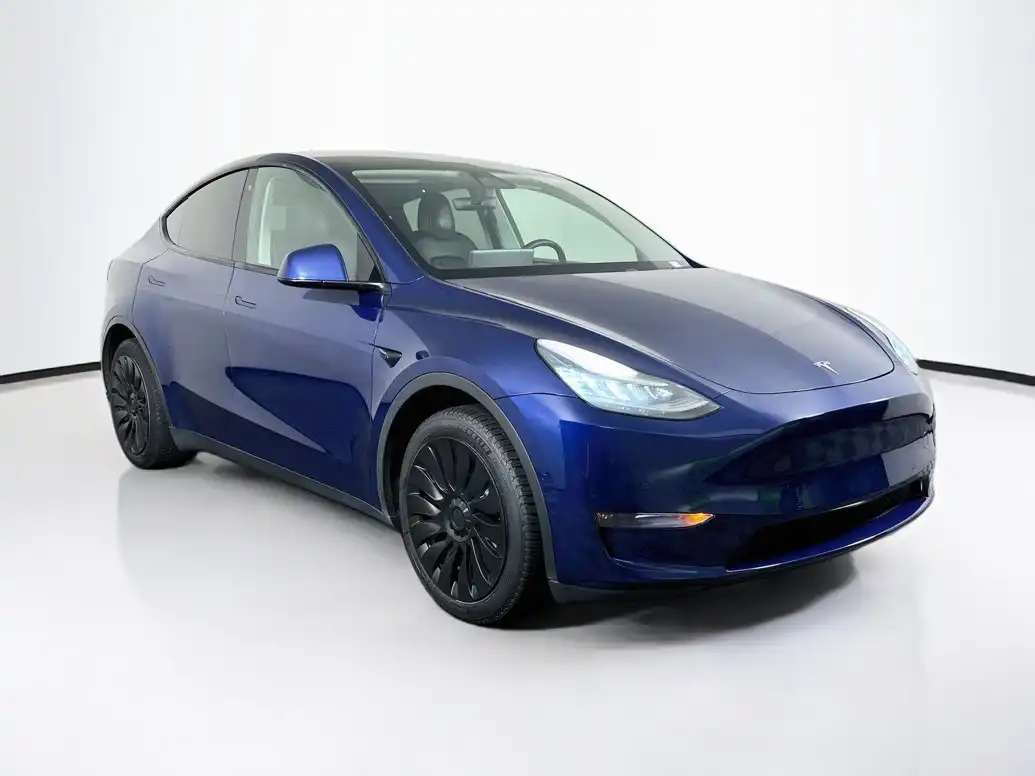 2020 Tesla Model Y Long Range Dual Motor All-Wheel Drive's photo