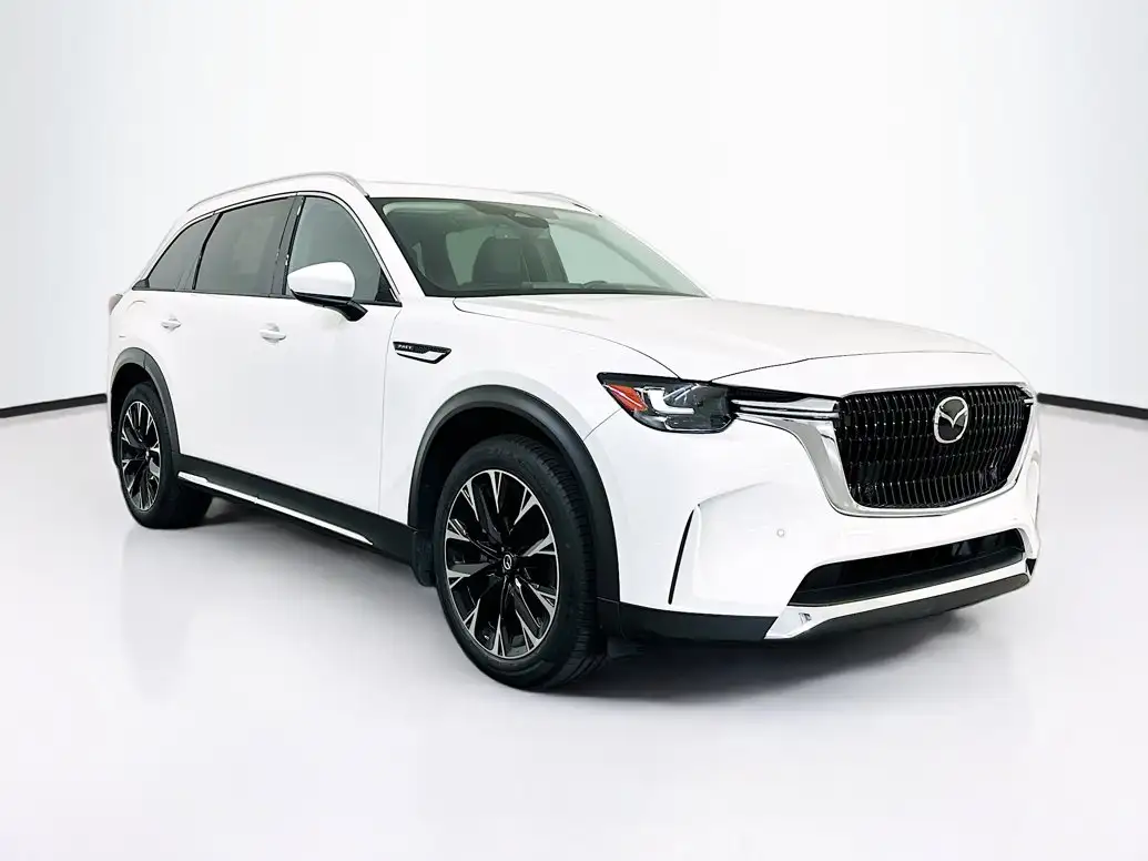 2024 Mazda CX-90 PHEV Premium Package's photo