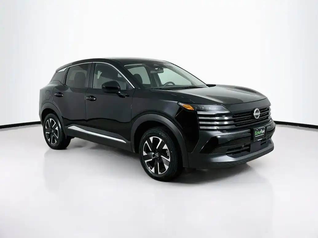 2025 Nissan Kicks 2.0 SV AWD's photo
