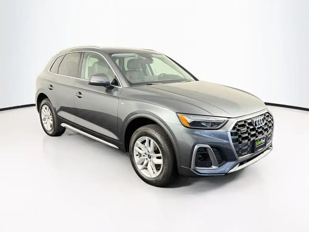 2024 Audi Q5 45 Premium's photo