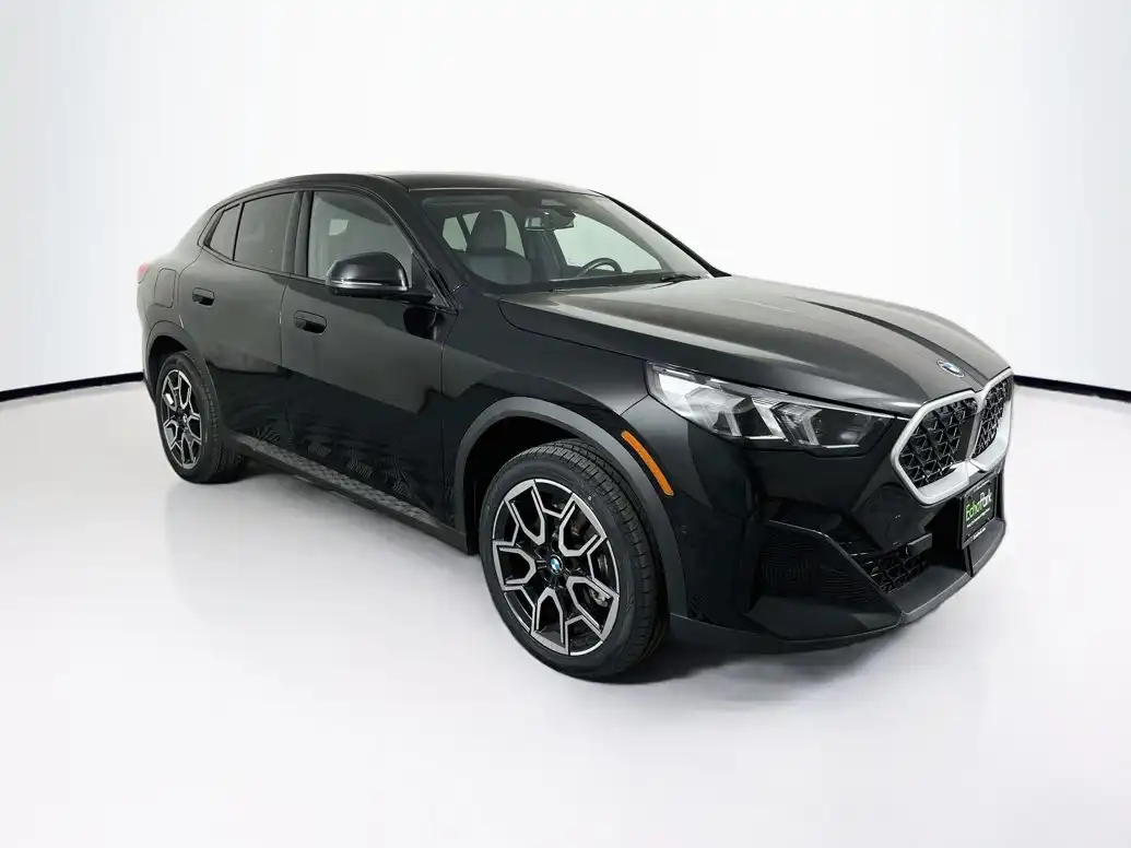 2026 BMW X2 xDrive28i's photo