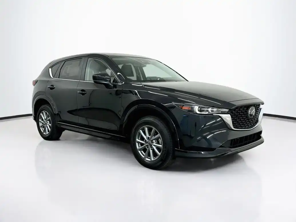 2025 Mazda CX-5 Preferred AWD Auto Package S's photo