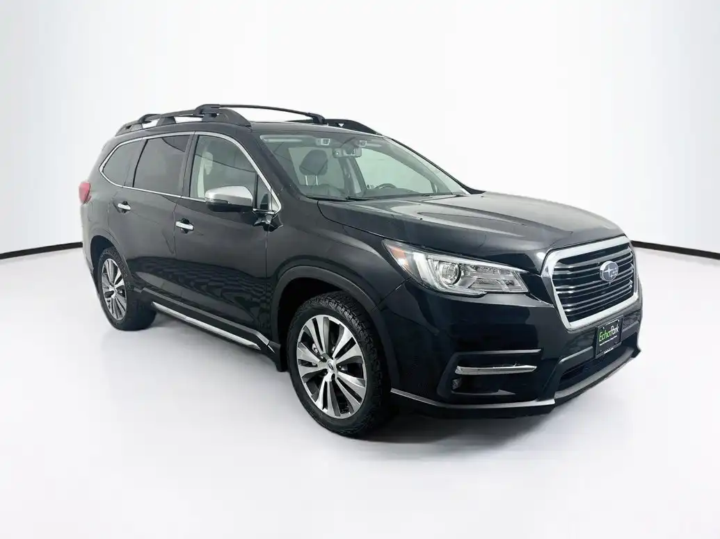 2021 Subaru Ascent Touring's photo