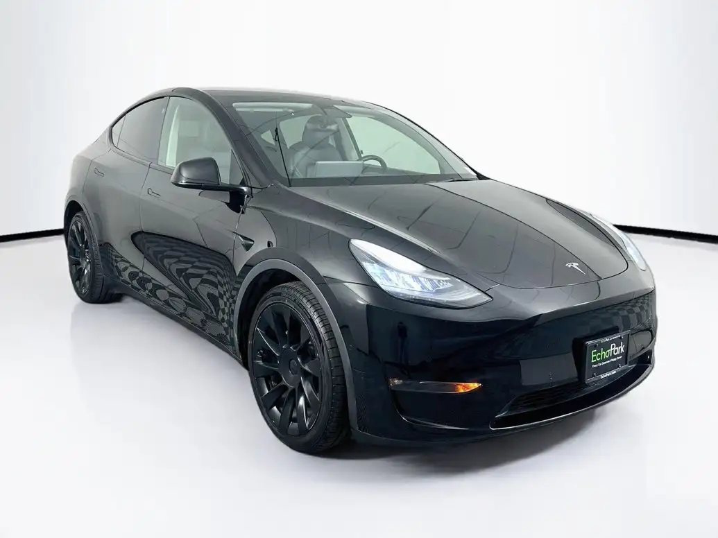 2021 Tesla Model Y Long Range Dual Motor All-Wheel Drive's photo