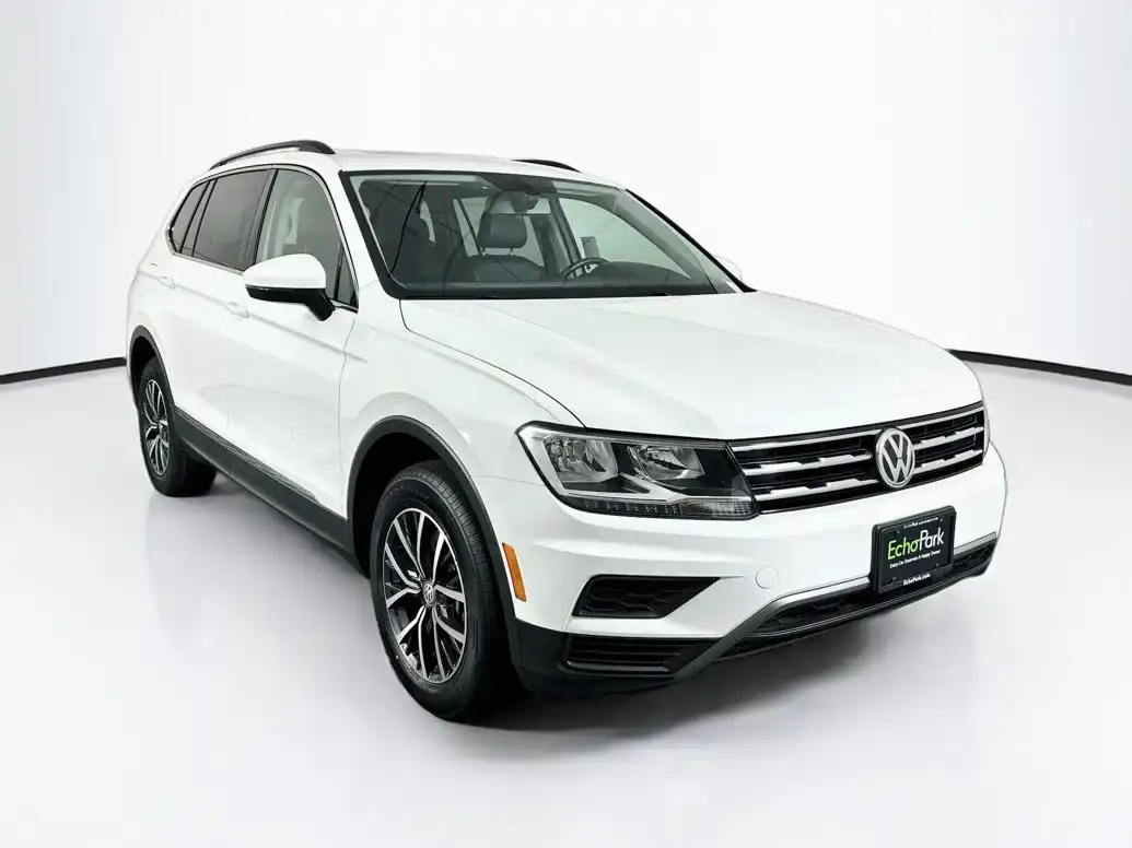 2020 Volkswagen Tiguan 2.0T SE's photo