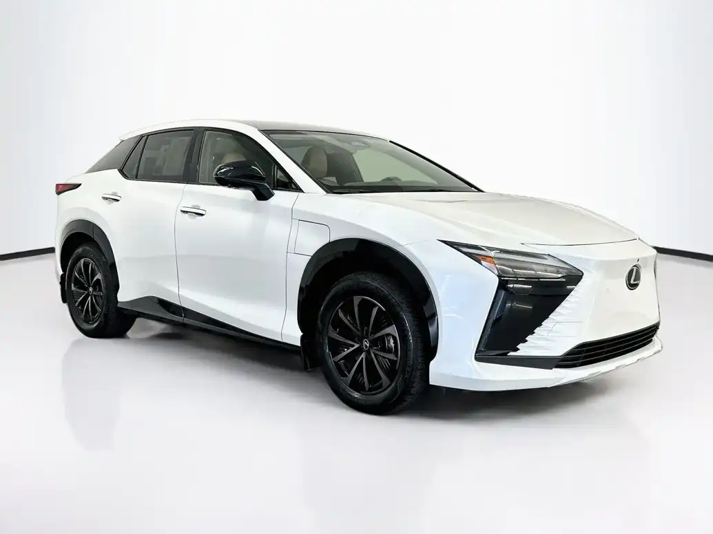 2026 Lexus RZ 450e 450e Premium AWD's photo