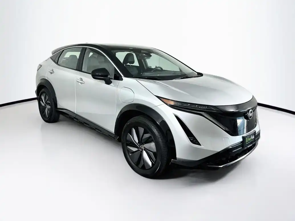 2023 Nissan Ariya Engage FWD's photo