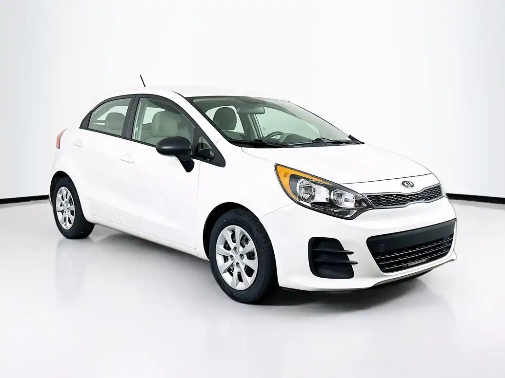 2016 Kia Rio LX AT's photo