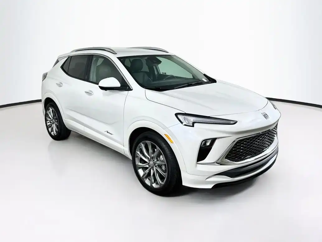 2025 Buick Encore GX Avenir's photo