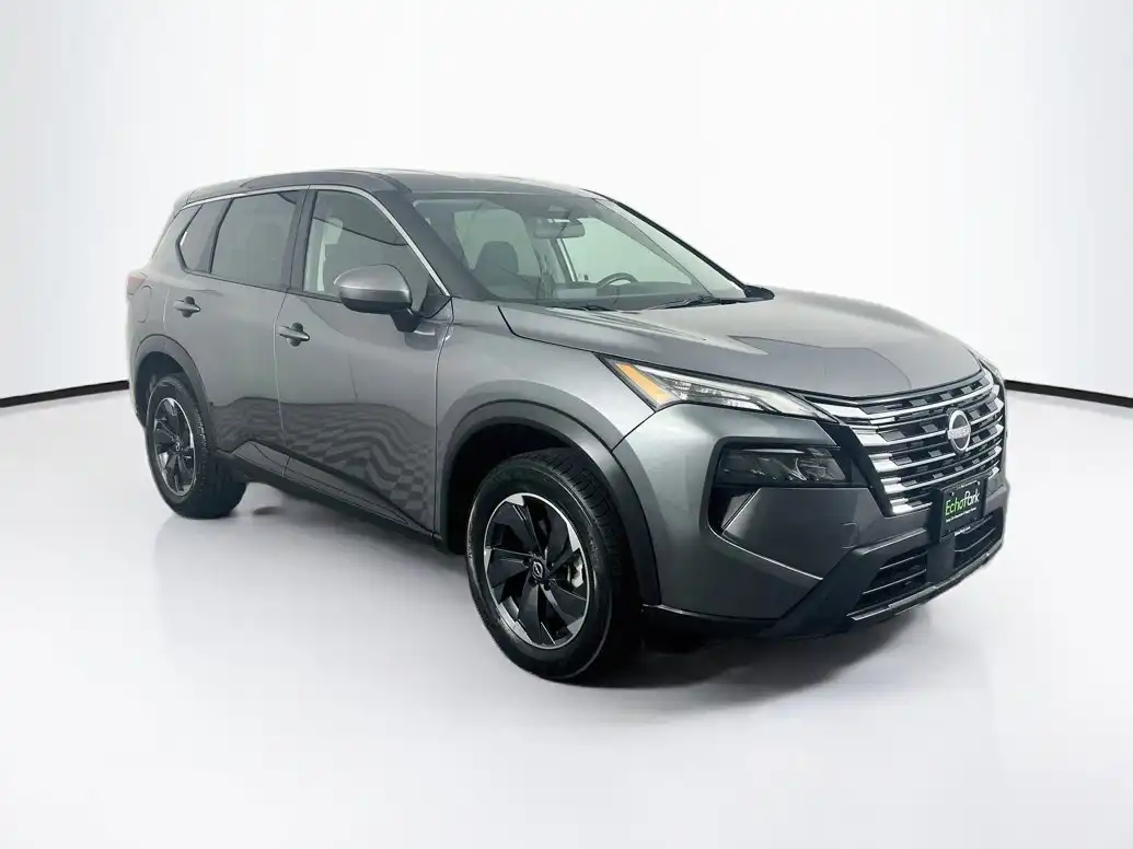 2025 Nissan Rogue SV AWD's photo