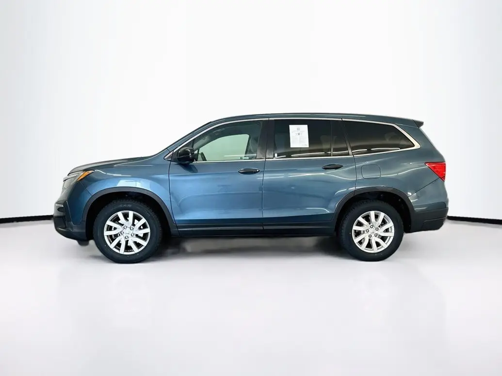 2019 Honda Pilot LX 4WD photo 4