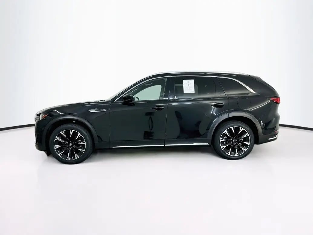 2024 Mazda CX-90 PHEV Premium Plus Package photo 4
