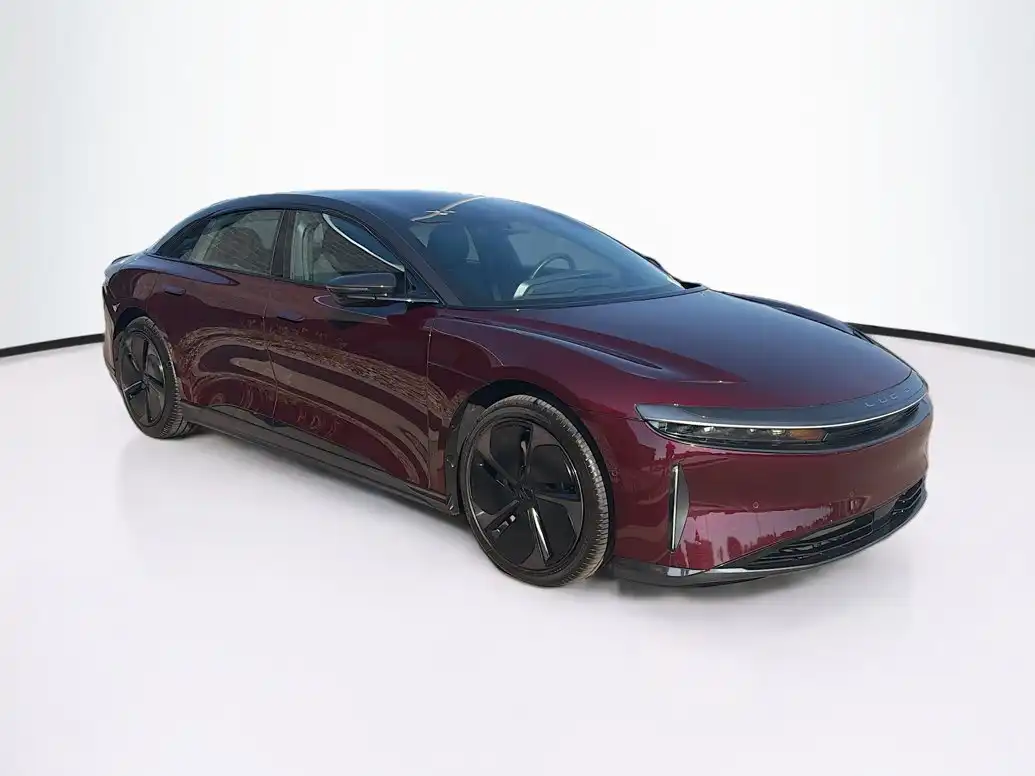 2024 Lucid Air Touring's photo