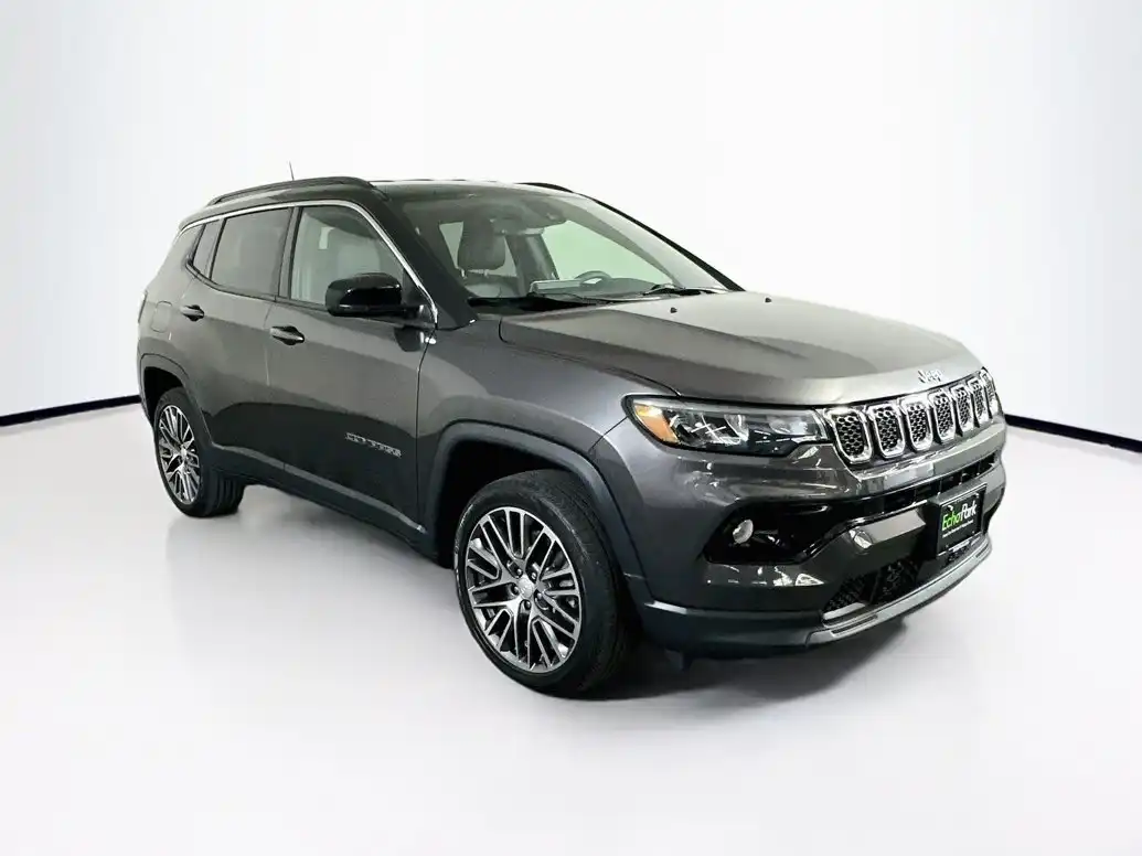 2023 Jeep Compass Limited 4X4's photo
