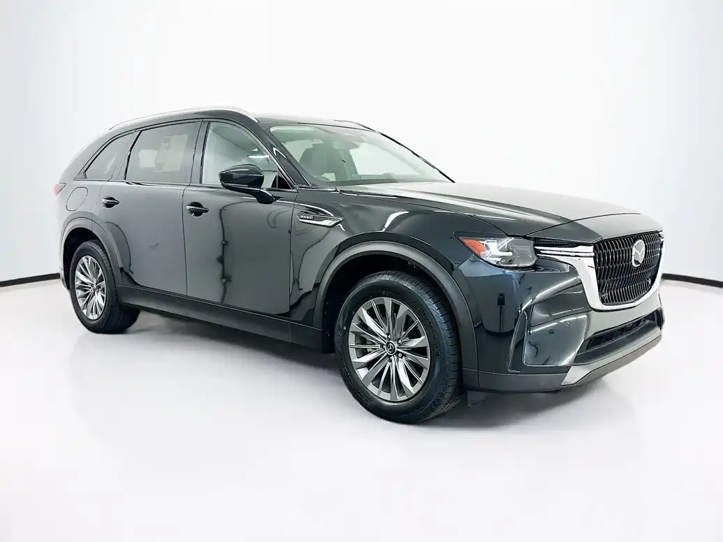 2025 Mazda CX-90 PHEV Preferred Package's photo