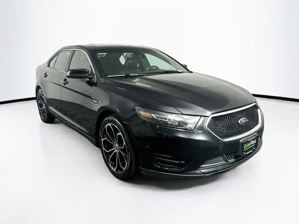 2013 Ford Taurus SHO AWD's photo