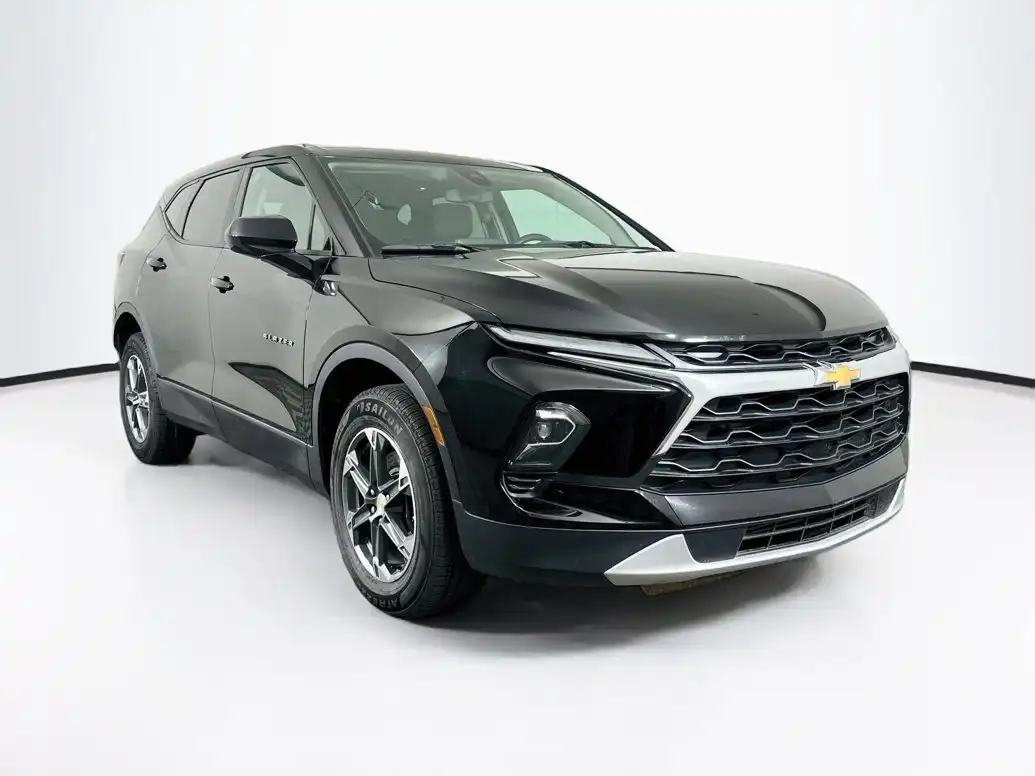 2025 Chevrolet Blazer LT 1NK26's photo