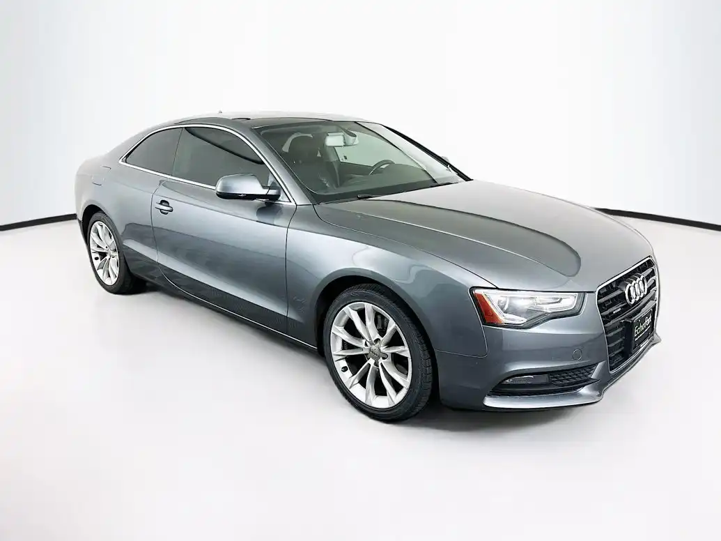 2013 Audi A5 2.0T quattro tiptronic Premium's photo