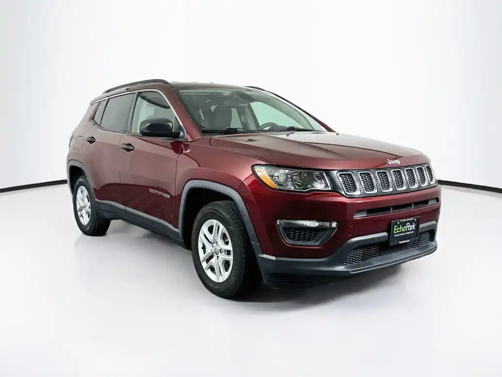 2021 Jeep Compass Sport's photo