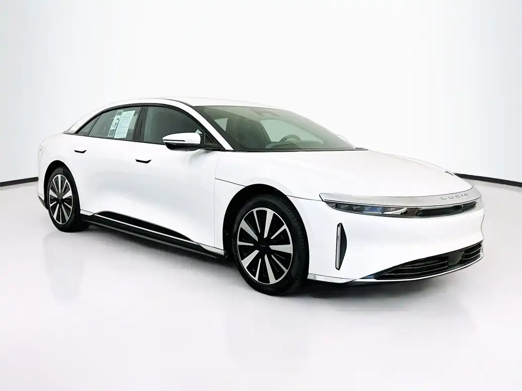 2024 Lucid Air Touring's photo